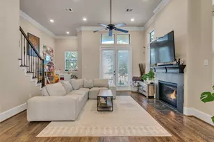 1877 Dart St, Houston, TX 77007 - Photo 9