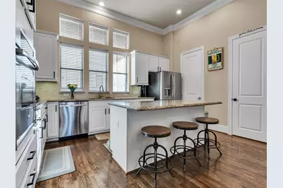 1877 Dart St, Houston, TX 77007 - Photo 7