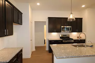 10338 Navarro Path, Montgomery, TX 77316 - Photo 9