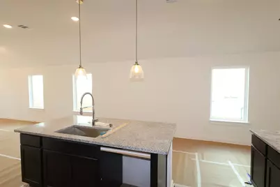 10338 Navarro Path, Montgomery, TX 77316 - Photo 11