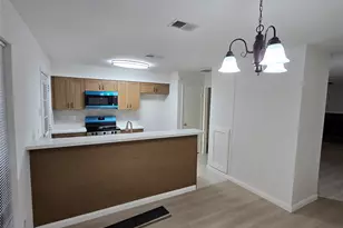 7855 Green Lawn Dr, Houston, TX 77088 - Photo 13