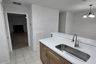 7855 Green Lawn Dr, Houston, TX 77088 - Photo 17