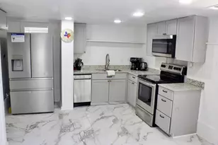 3515 Winnie St, Galveston, TX 77550 - Photo 29