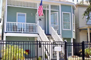 3515 Winnie St, Galveston, TX 77550 - Photo 3