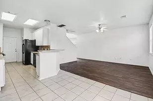 6304 Stoney Creek Dr, Pasadena, TX 77503 - Photo 5