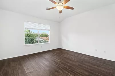 6304 Stoney Creek Drive, Pasadena, TX 77503 - Photo 11