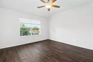 6304 Stoney Creek Dr, Pasadena, TX 77503 - Photo 11
