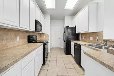 6304 Stoney Creek Drive, Pasadena, TX 77503 - Photo 7