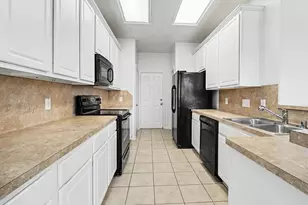 6304 Stoney Creek Dr, Pasadena, TX 77503 - Photo 7