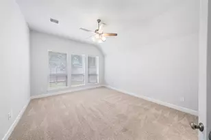 704 Fall Rock Branch Dr, Conroe, TX 77304 - Photo 15