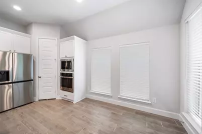 704 Fall Rock Branch Drive, Conroe, TX 77304 - Photo 7