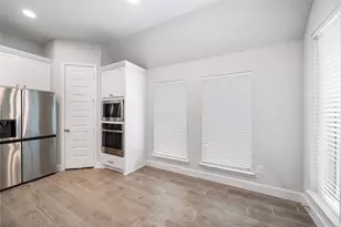 704 Fall Rock Branch Dr, Conroe, TX 77304 - Photo 7
