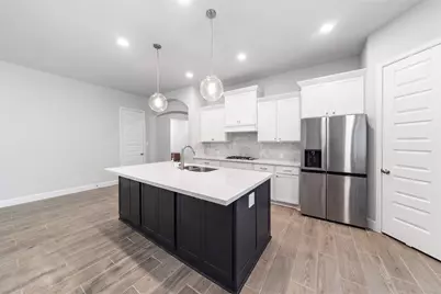 704 Fall Rock Branch Drive, Conroe, TX 77304 - Photo 3