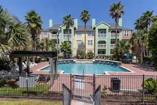 7000 Seawall Blvd, Galveston, TX 77551 - Photo 33