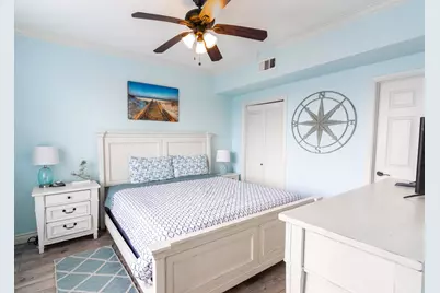 7000 Seawall Boulevard #114, Galveston, TX 77551 - Photo 3