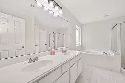 7219 Meadow Mist Court, Houston, TX 77041 - Photo 25
