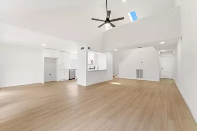 12322 Kitty Brook Drive, Houston, TX 77071 - Photo 11