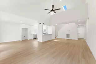 12322 Kitty Brook Dr, Houston, TX 77071 - Photo 11