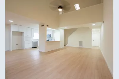 12322 Kitty Brook Drive, Houston, TX 77071 - Photo 7