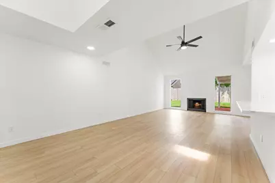 12322 Kitty Brook Drive, Houston, TX 77071 - Photo 9
