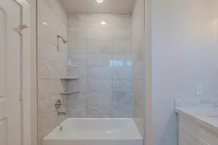 2414 Sam Wilson 001 St, Houston, TX 77020 - Photo 17