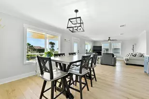 1127 Redfish St, Bayou Vista, TX 77563 - Photo 15