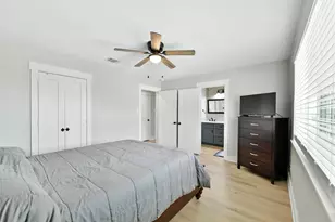 1127 Redfish St, Bayou Vista, TX 77563 - Photo 23