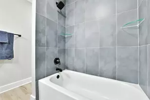 1127 Redfish St, Bayou Vista, TX 77563 - Photo 29