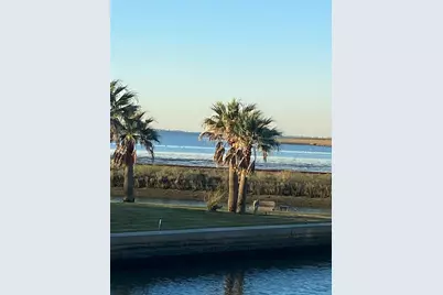 1127 Redfish Street, Hitchcock, TX 77563 - Photo 43