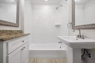2023 Huldy St, Houston, TX 77019 - Photo 9