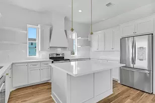 3819 El Lago St, Galveston, TX 77554 - Photo 9