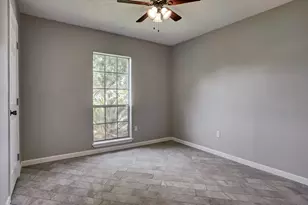 8414 Gulf Spring Ln, Houston, TX 77075 - Photo 5