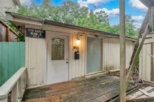 1715 Banks St, Houston, TX 77098 - Photo 3