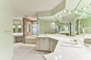 1 Cadena Ct, Galveston, TX 77554 - Photo 39