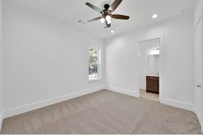 136 Grand View, Huntsville, TX 77340 - Photo 31