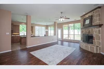8207 Otter Creek Way, Missouri City, TX 77459 - Photo 9