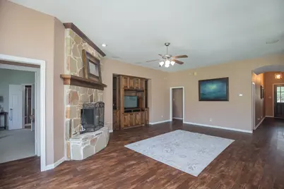 8207 Otter Creek Way, Missouri City, TX 77459 - Photo 11