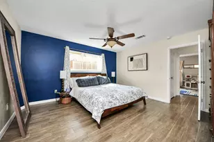 1307 Blue Willow Dr, Houston, TX 77042 - Photo 15