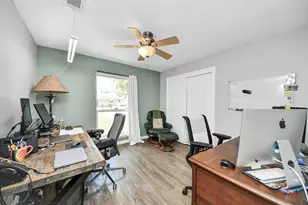 1307 Blue Willow Dr, Houston, TX 77042 - Photo 21