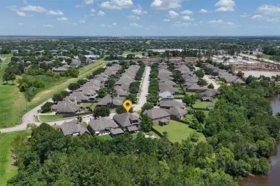 915 Misty Cliff, Dickinson, TX 77539 - Photo 49