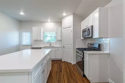 815 Roosevelt, Navasota, TX 77868 - Photo 17