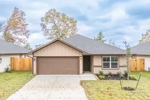 815 Roosevelt, Navasota, TX 77868 - Photo 1
