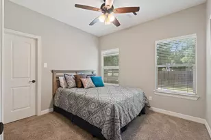 17111 Paluxy Ct, Splendora, TX 77372 - Photo 13