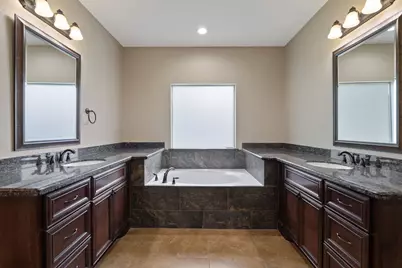 17111 Paluxy Court, Splendora, TX 77372 - Photo 9