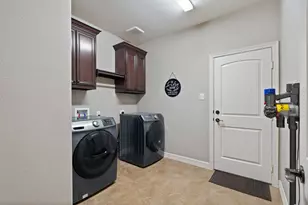 17111 Paluxy Ct, Splendora, TX 77372 - Photo 15