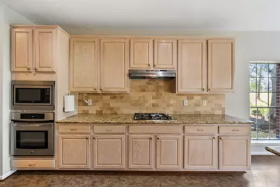 8510 Malardcrest Drive, Humble, TX 77346 - Photo 19