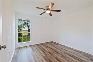 2906 Heatherwood Dr, Baytown, TX 77521 - Photo 21