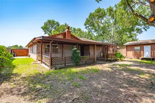 2906 Heatherwood Dr, Baytown, TX 77521 - Photo 27