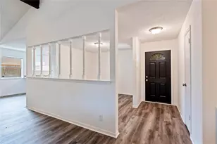 2906 Heatherwood Dr, Baytown, TX 77521 - Photo 5