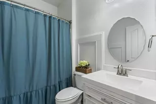 234 Mango St, Lake Jackson, TX 77566 - Photo 21